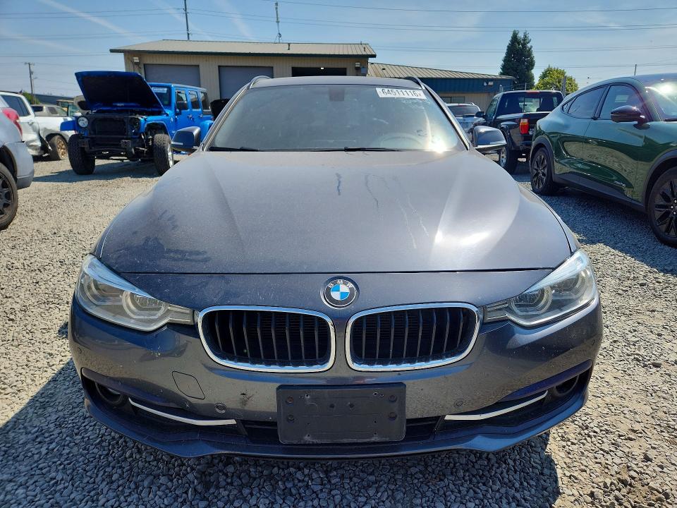 Photo 5 from auction – 2016 BMW 328 with VIN WBA8J1C57GK458448