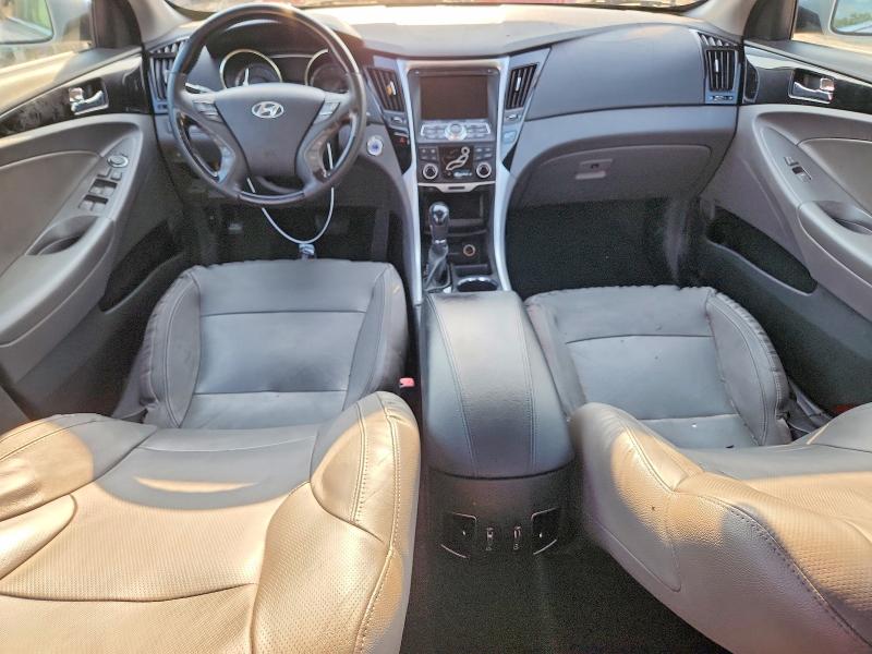 Снимка 8 от търг – 2012 HYUNDAI SONATA с VIN 5NPEC4AC7CH385450