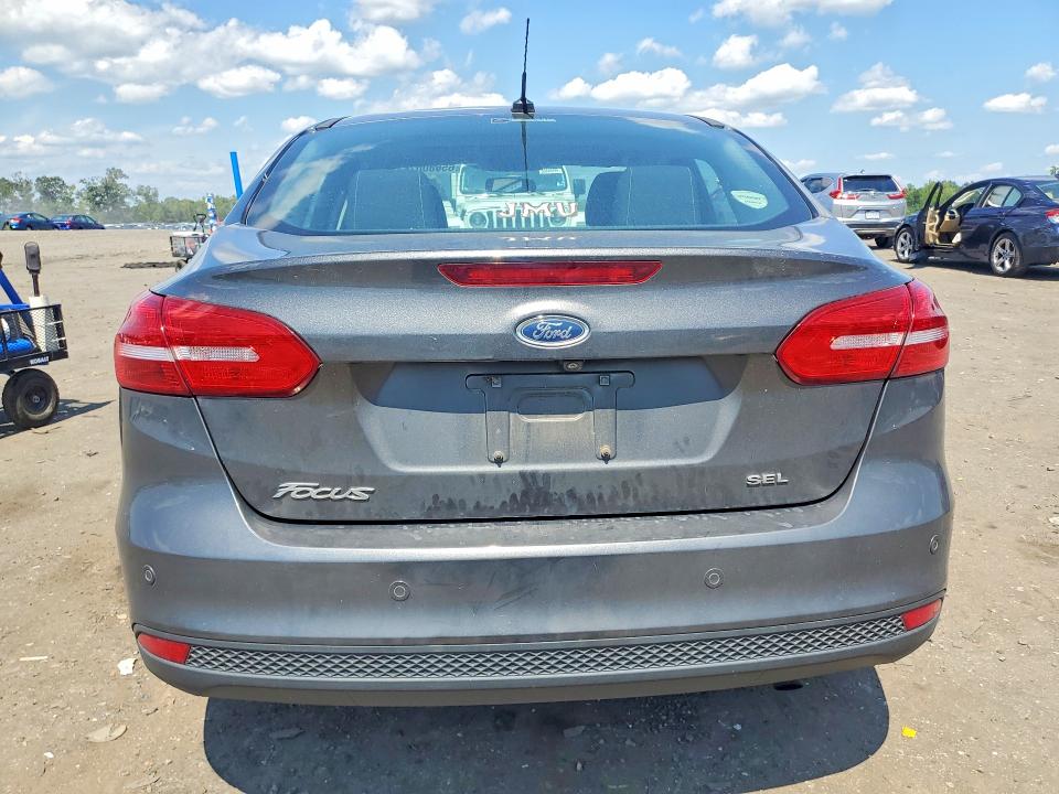 Photo 6 from auction – 2017 FORD FOCUS with VIN 1FADP3H25HL256378