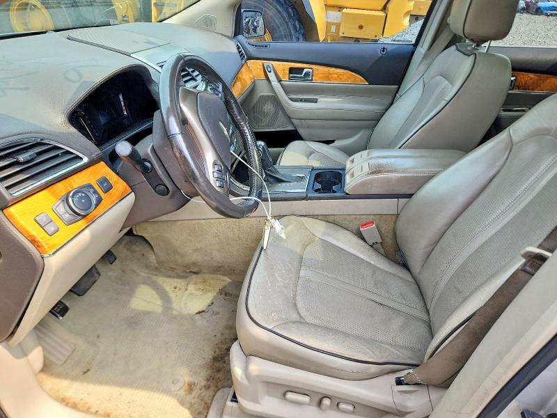 Photo 7 from auction – 2012 LINCOLN MKX with VIN 2LMDJ8JK5CBL07714