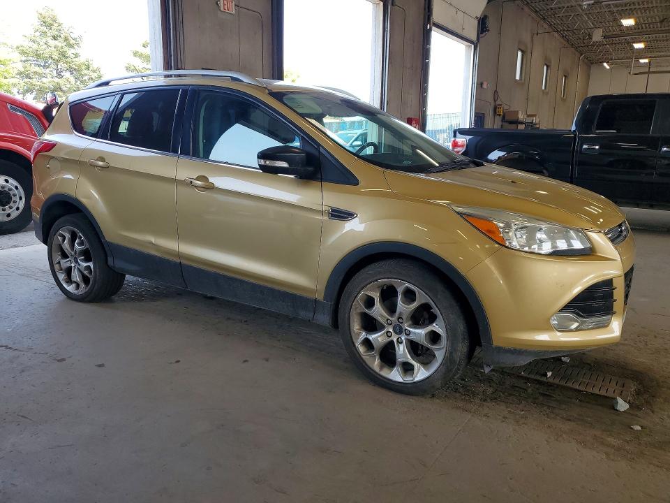Photo 4 from auction – 2014 FORD ESCAPE with VIN 1FMCU0JX7EUC36640