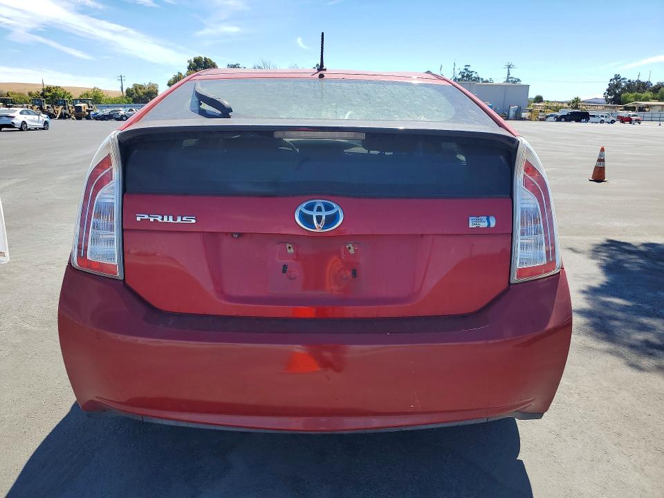 Photo 6 from auction – 2015 TOYOTA PRIUS with VIN JTDKN3DU8F0395692