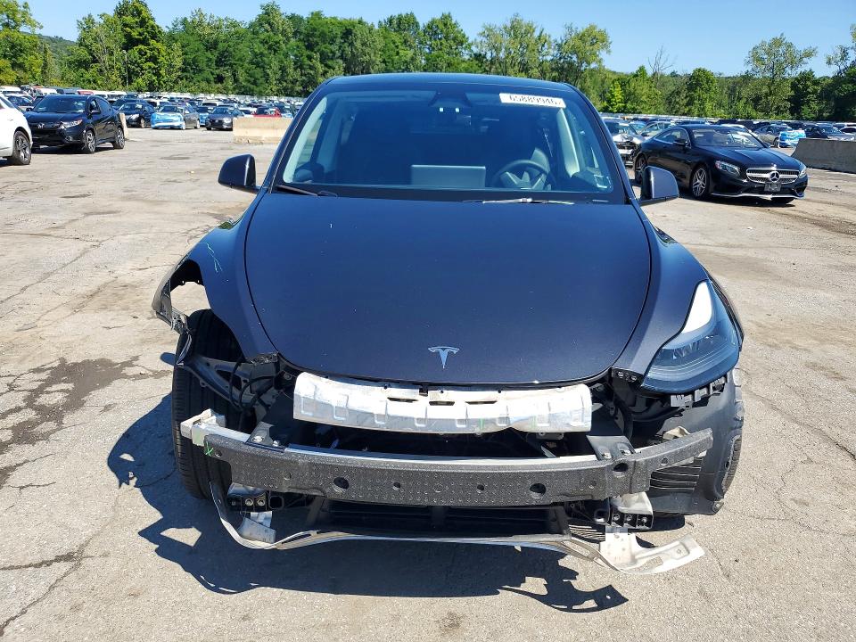 Photo 5 from auction – 2024 TESLA MODEL Y with VIN 7SAYGDEE7RA313670