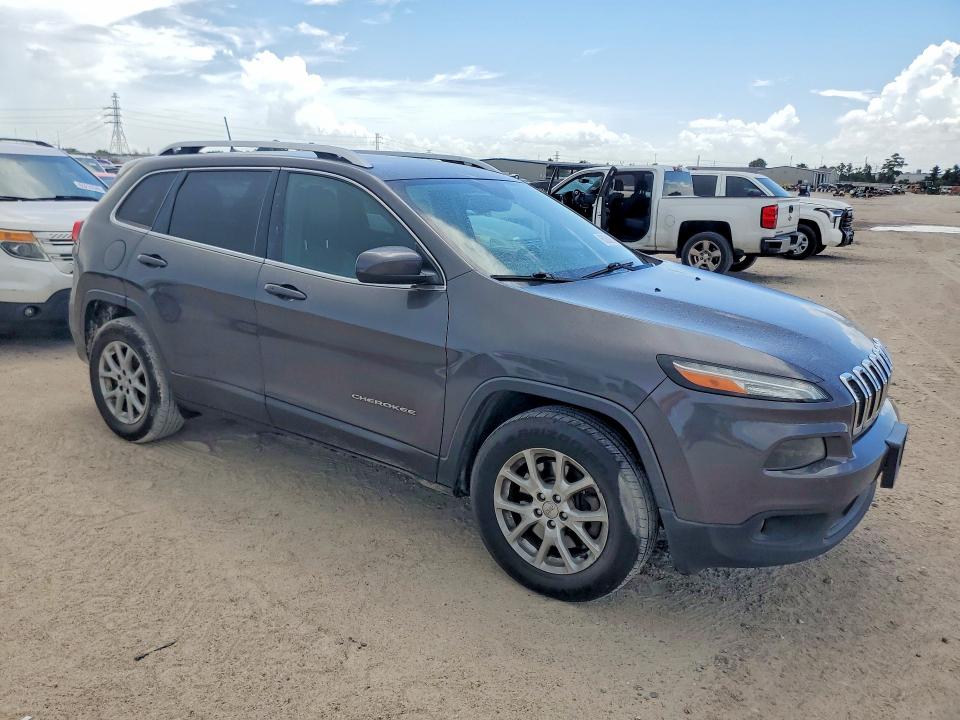 Photo 4 from auction – 2018 JEEP CHEROKEE with VIN 1C4PJMLX0JD508233