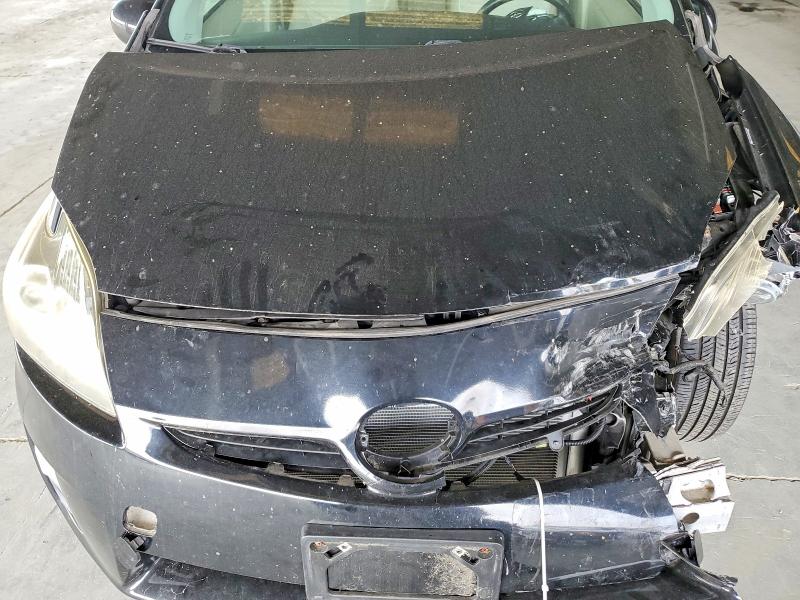 Photo 11 from auction – 2011 TOYOTA PRIUS with VIN JTDKN3DU0B0272737