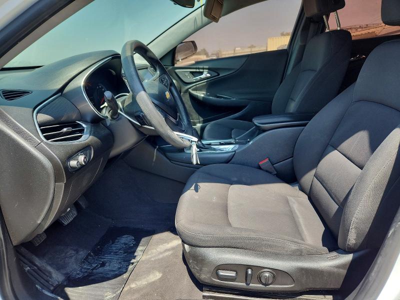 Photo 7 from auction – 2018 CHEVROLET MALIBU with VIN 1G1ZD5ST7JF199054