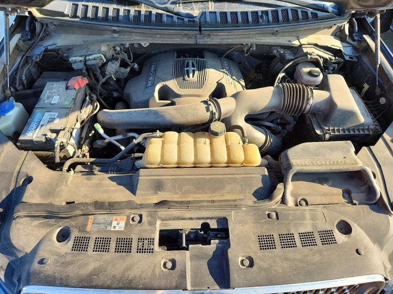Photo 12 from auction – 2019 LINCOLN NAVIGATOR with VIN 5LMJJ2LT1KEL08103