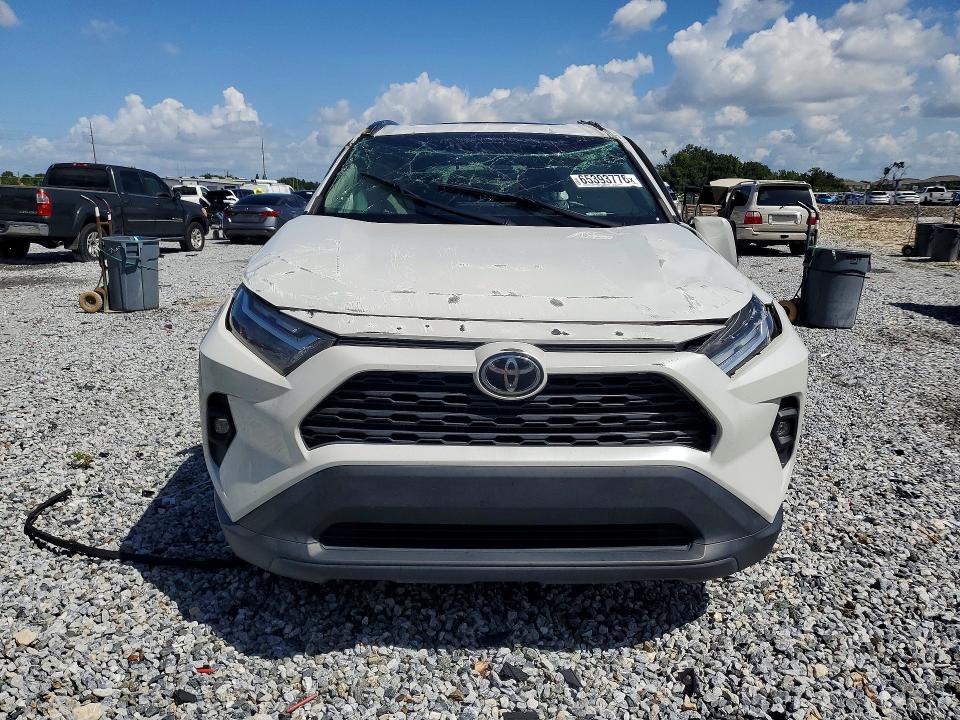 Photo 5 from auction – 2023 TOYOTA RAV4 with VIN 2T3C1RFVXPW250580
