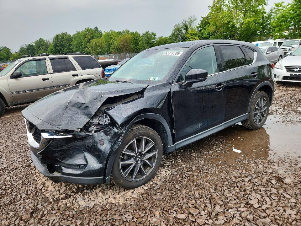 MAZDA CX-5 2017 with VIN JM3KFBDL7H0118024 - Photo from auction
