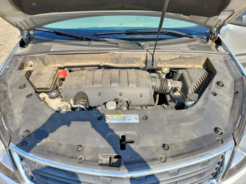Photo 12 from auction – 2017 CHEVROLET TRAVERSE with VIN 1GNKRFKD1HJ168759