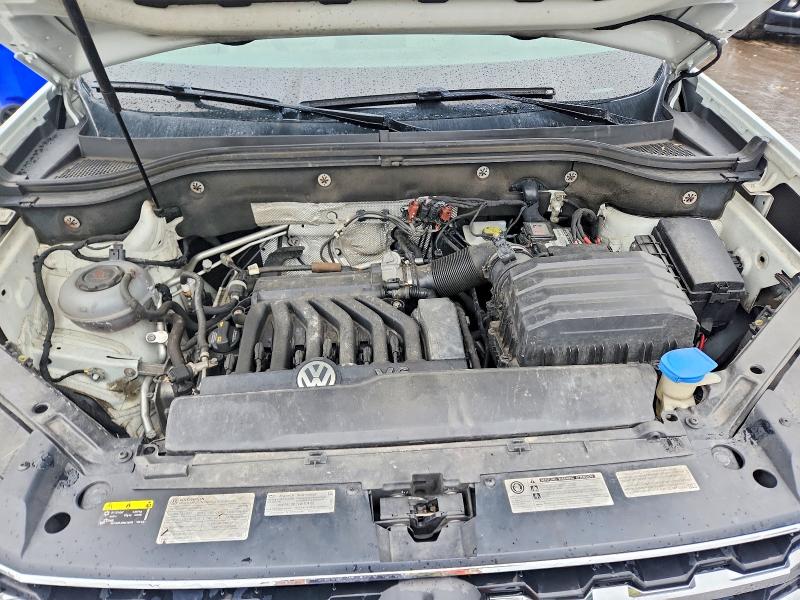 Photo 12 from auction – 2018 VOLKSWAGEN ATLAS with VIN 1V2MR2CA1JC566948