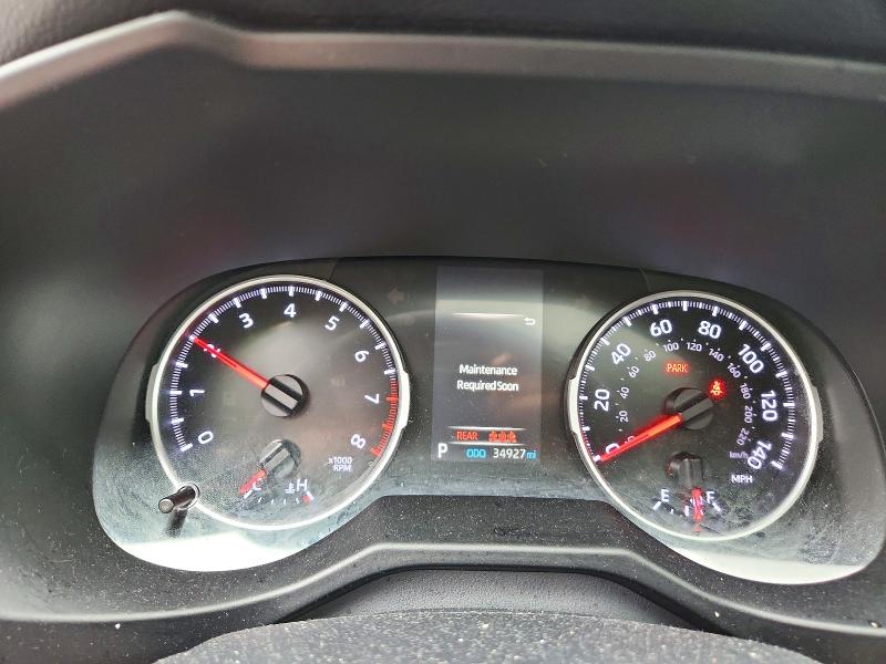 Photo 9 from auction – 2020 TOYOTA RAV4 with VIN 2T3P1RFV5LW111629