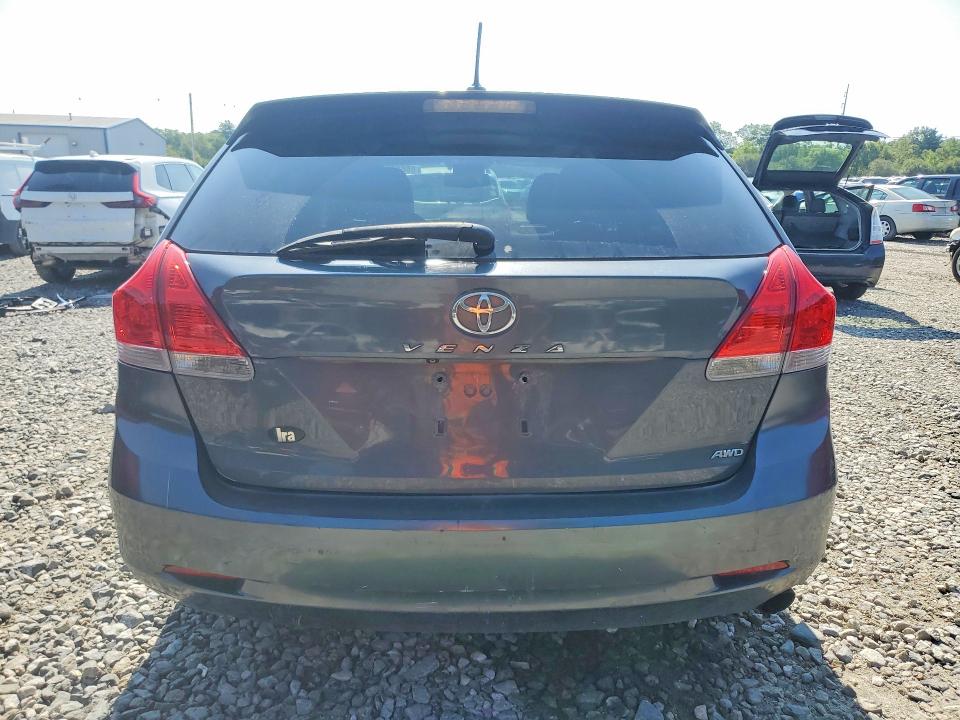 Photo 6 from auction – 2010 TOYOTA VENZA with VIN 4T3BA3BB9AU015356