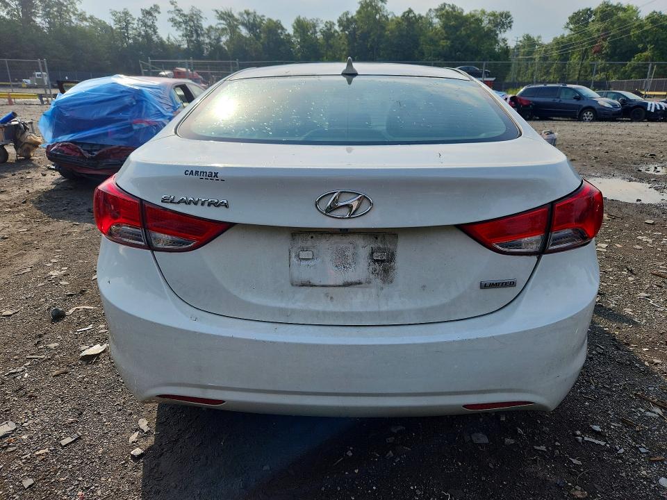 Photo 6 from auction – 2013 HYUNDAI ELANTRA with VIN 5NPDH4AEXDH151741