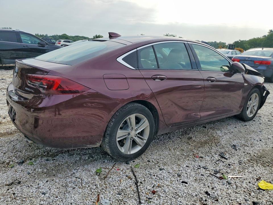 Photo 3 from auction – 2019 BUICK REGAL with VIN W04GL6SX0K1014300
