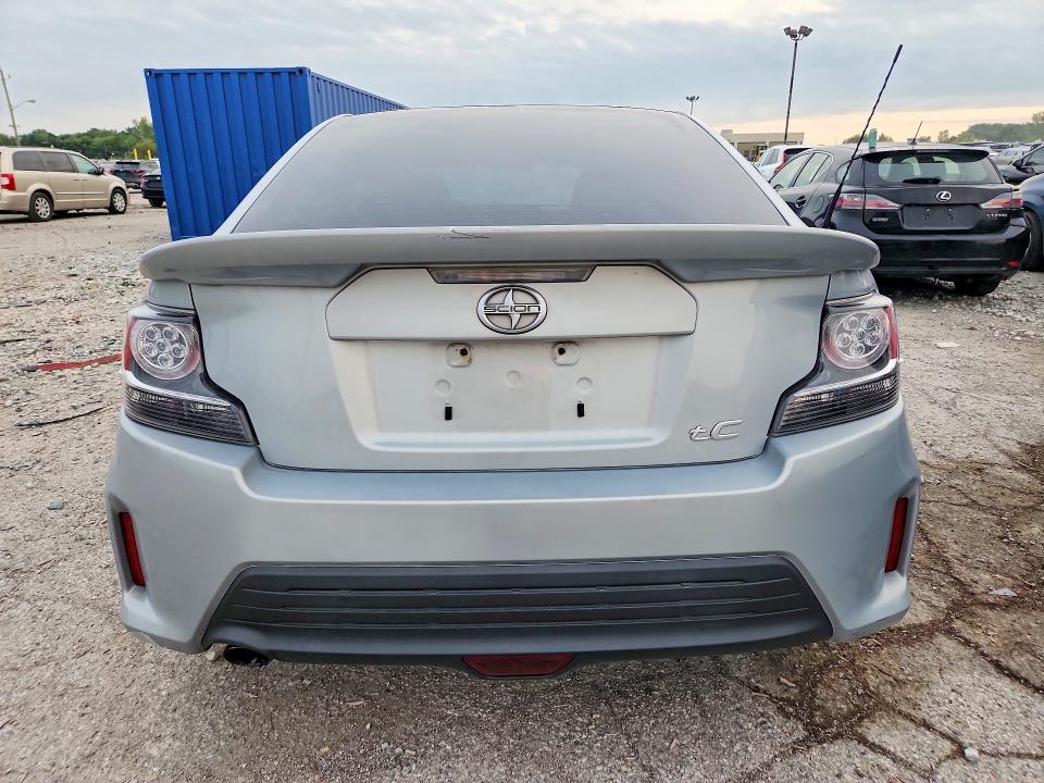 Photo 6 from auction – 2014 SCION TC with VIN JTKJF5C78E3070451