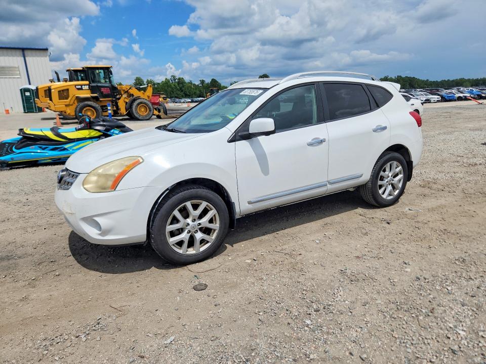 NISSAN ROGUE 2013 with VIN JN8AS5MT3DW521687 - Photo from auction