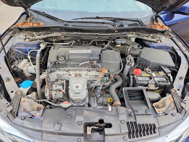 Photo 11 from auction – 2016 HONDA ACCORD with VIN 1HGCR2F03GA000277