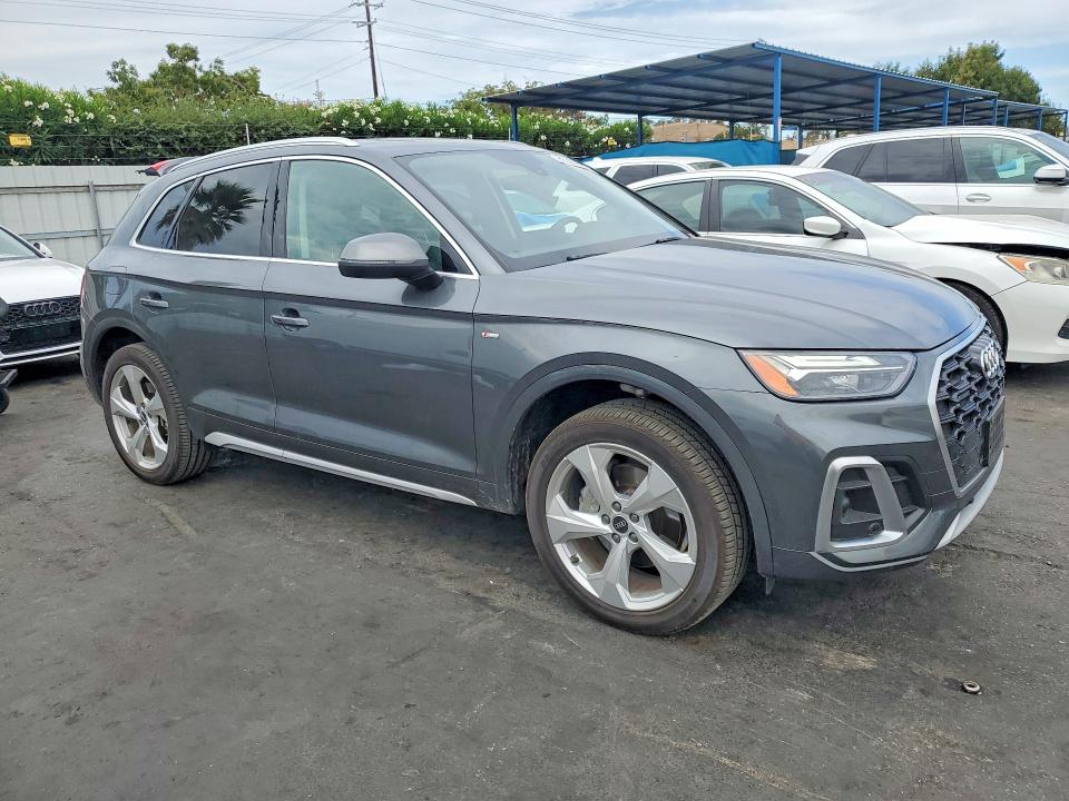 Photo 4 from auction – 2022 AUDI Q5 with VIN WA1EAAFY9N2005581