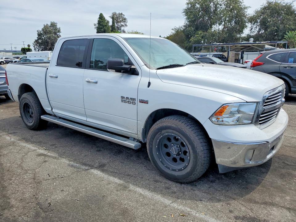 Photo 4 from auction – 2017 RAM 1500 with VIN 1C6RR7LT0HS843019