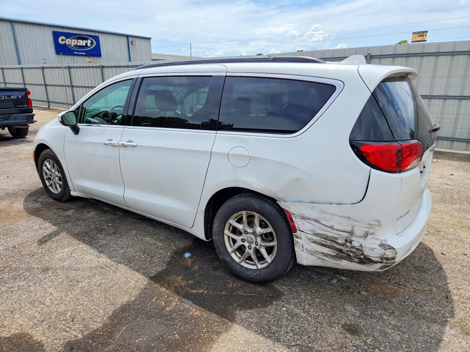 Photo 2 from auction – 2020 CHRYSLER VOYAGER with VIN 2C4RC1DG2LR156918