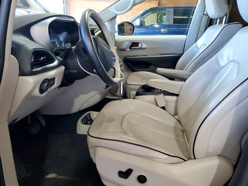 Снимка 7 от търг – 2018 CHRYSLER PACIFICA с VIN 2C4RC1N73JR105245