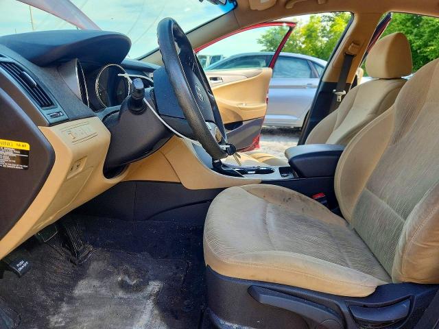 Photo 7 from auction – 2012 HYUNDAI SONATA with VIN 5NPEB4AC2CH375931