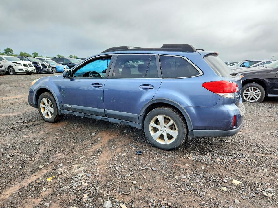 Photo 2 from auction – 2013 SUBARU OUTBACK with VIN 4S4BRBGC5D3266401