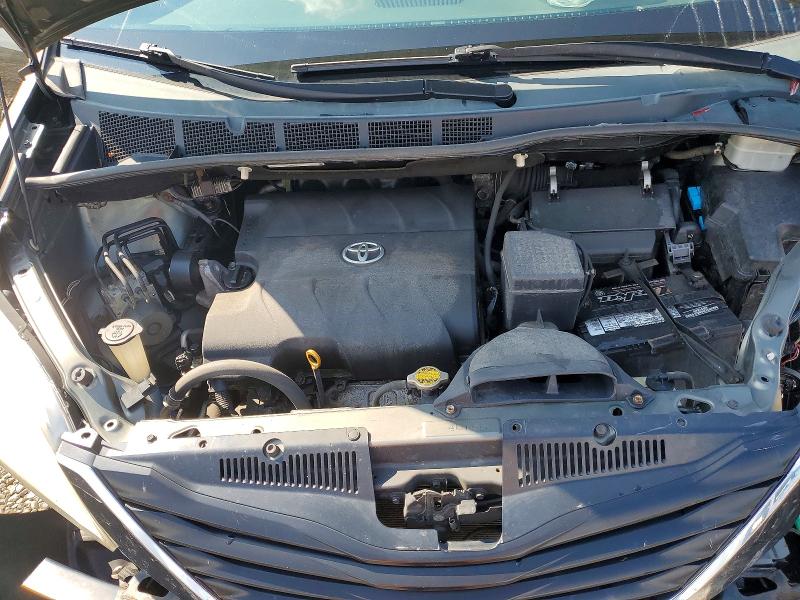 Photo 12 from auction – 2012 TOYOTA SIENNA with VIN 5TDKK3DC2CS223439