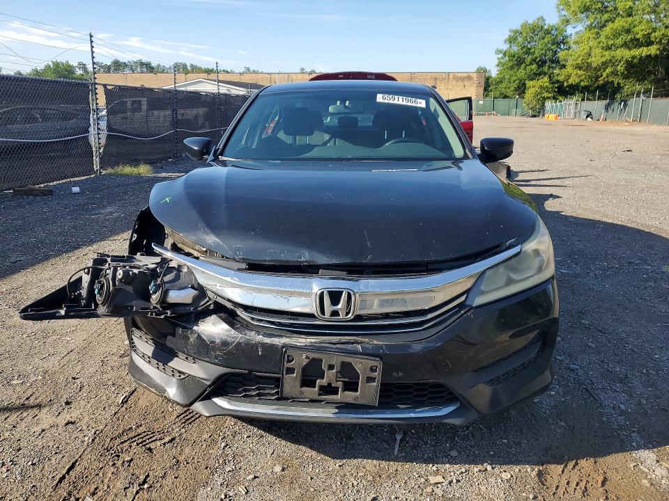 Photo 5 from auction – 2016 HONDA ACCORD with VIN 1HGCR2F33GA150321