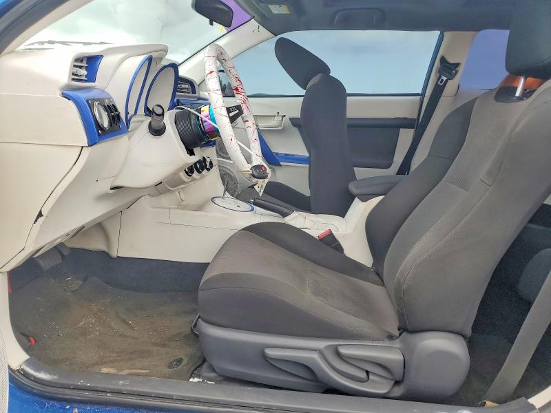 Photo 7 from auction – 2014 SCION TC with VIN JTKJF5C79E3075920
