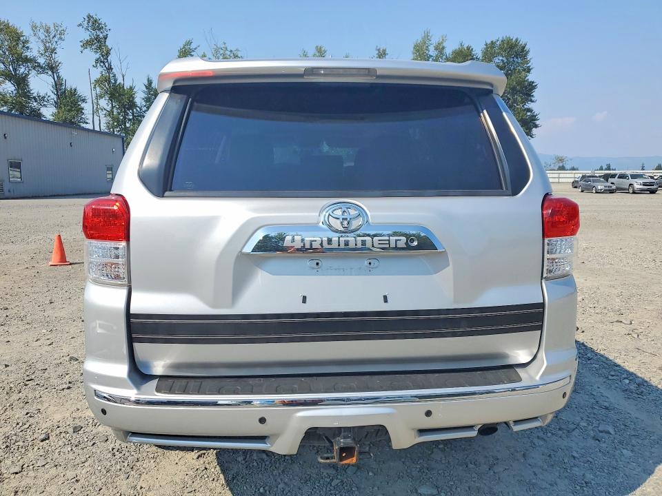 Photo 6 from auction – 2010 TOYOTA 4RUNNER with VIN JTEBU5JR3A5015521