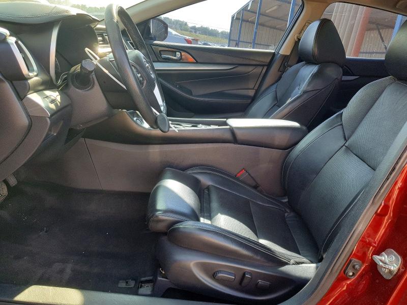 Снимка 7 от търг – 2017 NISSAN MAXIMA с VIN 1N4AA6AP3HC449835
