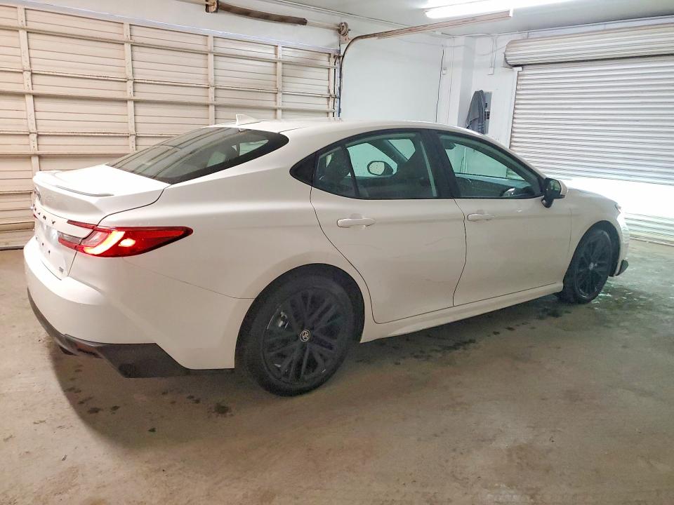 Photo 3 from auction – 2026 TOYOTA CAMRY with VIN 4T1DAACK3TU264968
