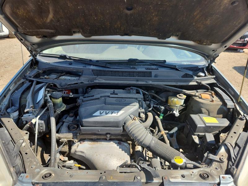 Photo 11 from auction – 2004 TOYOTA RAV4 with VIN JTEGD20V840037194