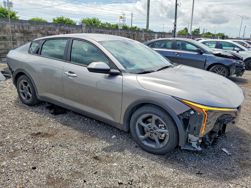 Photo 4 from auction – 2026 KIA K4 with VIN 3KPFT4DE9TE254039