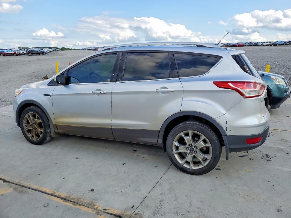 Photo 2 from auction – 2015 FORD ESCAPE with VIN 1FMCU9J98FUA89607