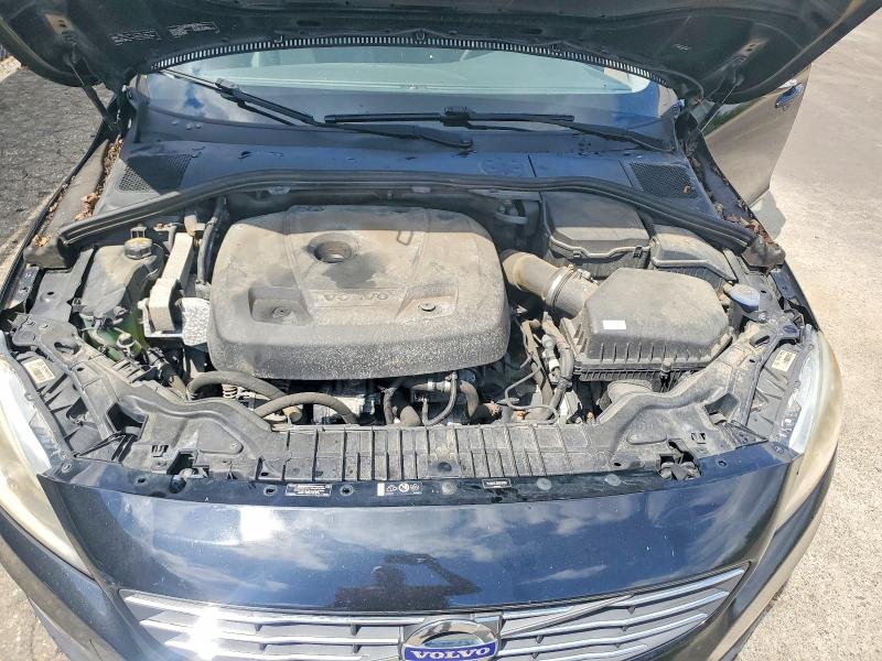 Photo 11 from auction – 2016 VOLVO S60 with VIN YV126MFJ6G2410180
