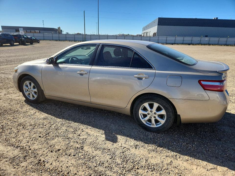 Photo 2 from auction – 2007 TOYOTA CAMRY with VIN 4T1BE46K57U002822