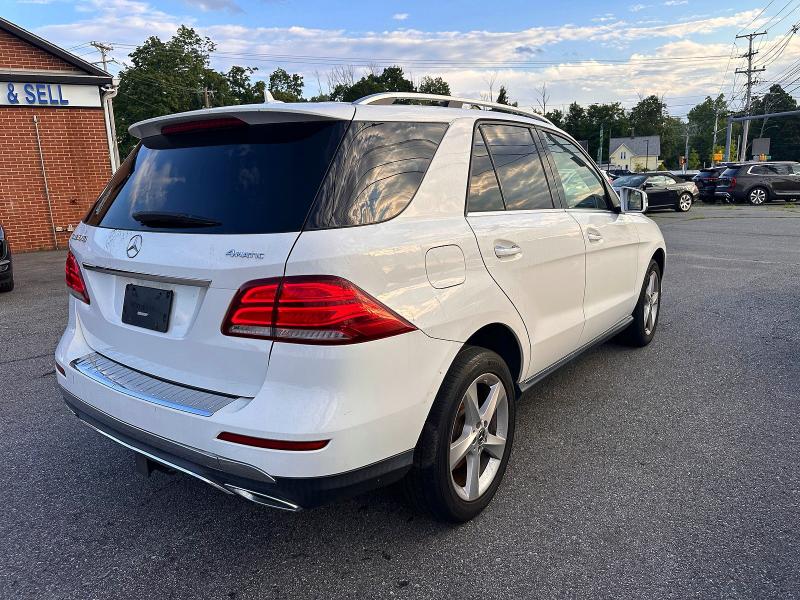Photo 4 from auction – 2018 MERCEDES-BENZ GLE with VIN 4JGDA5HB6JB198327