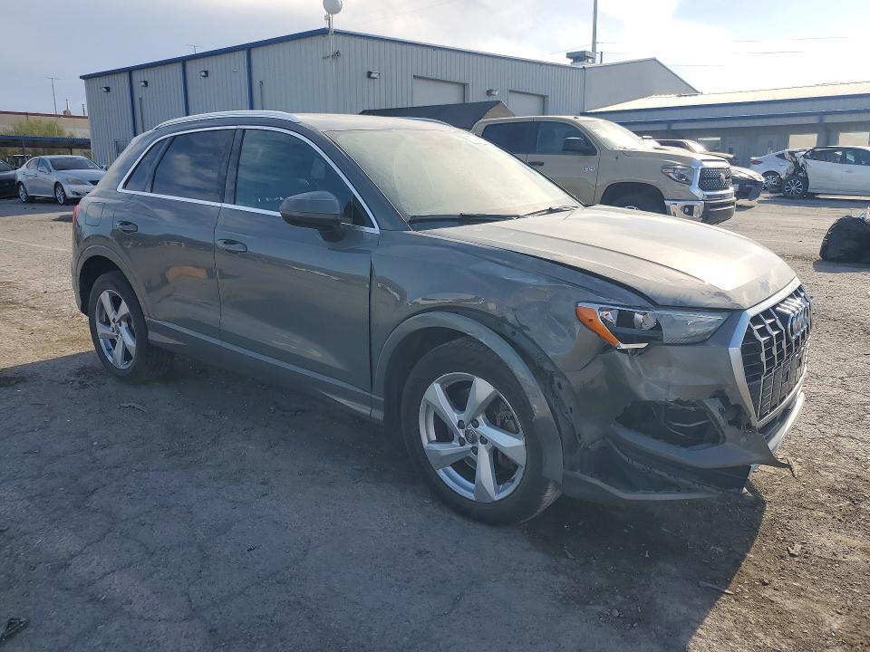 Photo 4 from auction – 2019 AUDI Q3 with VIN WA1AECF36K1077052