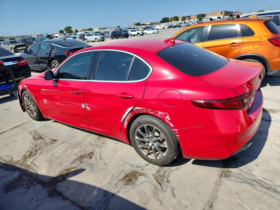 Снимка 2 от търг – 2020 ALFA ROMEO GIULIA с VIN ZARFAMAN2L7637272