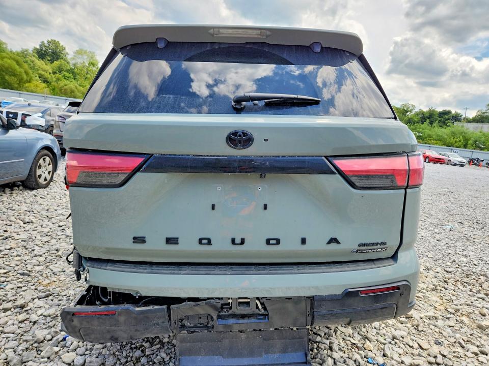 Фото 6 с аукциона – 2026 TOYOTA SEQUOIA с VIN 7SVAAABA4TX094009