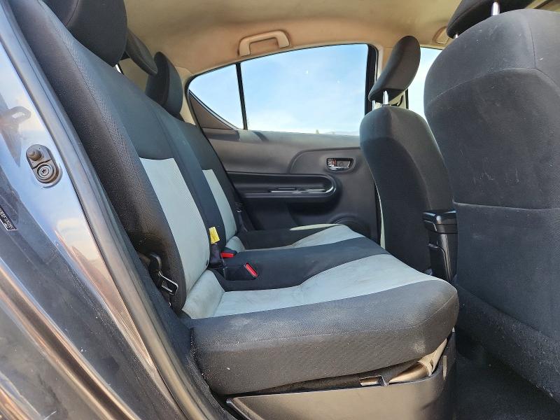 Photo 10 from auction – 2015 TOYOTA PRIUS C with VIN JTDKDTB30F1090887
