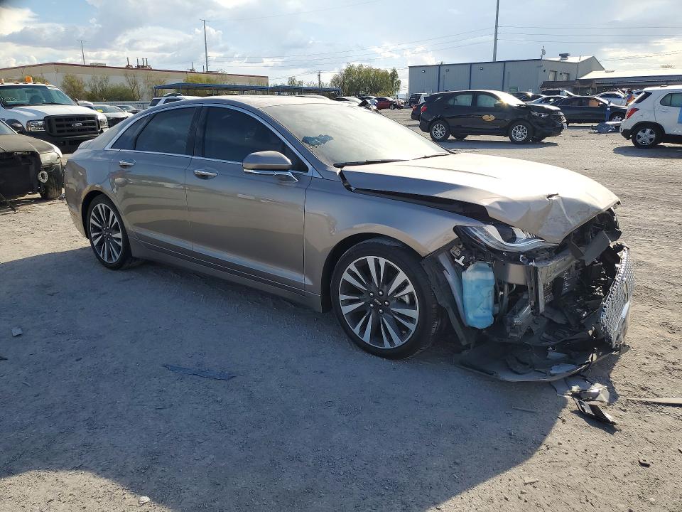 Photo 4 from auction – 2020 LINCOLN MKZ with VIN 3LN6L5LU6LR614287
