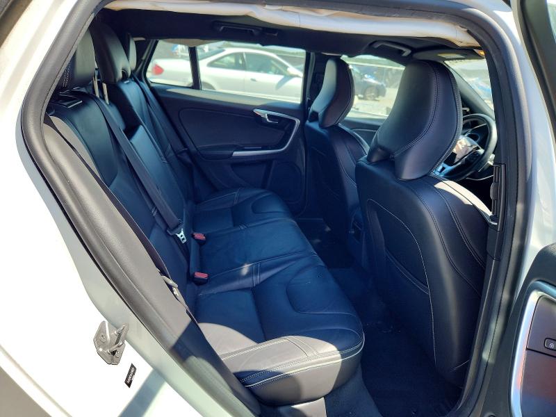 Photo 10 from auction – 2018 VOLVO V60 with VIN YV149MSS9J2395051