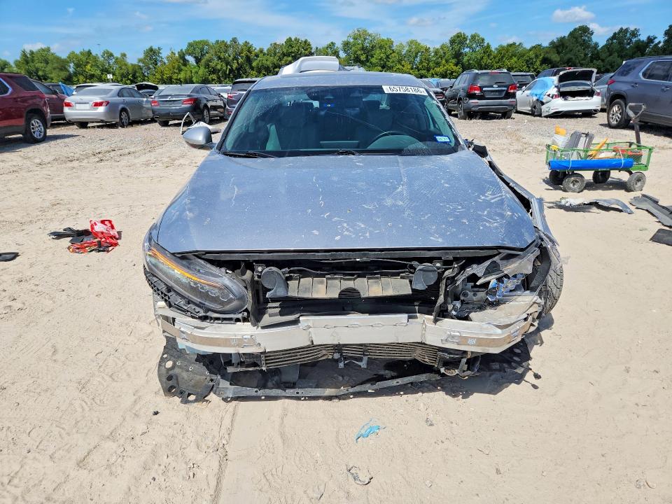 Photo 5 from auction – 2019 HONDA ACCORD with VIN 1HGCV2F95KA017939