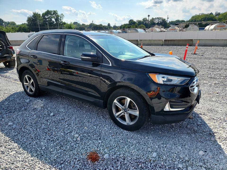 Photo 4 from auction – 2019 FORD EDGE with VIN 2FMPK4J90KBC58190