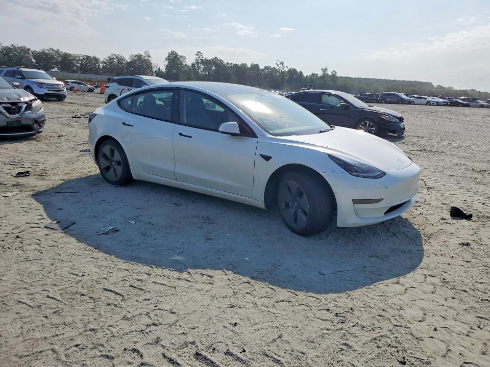 Foto 4 de la subasta – 2021 TESLA MODEL 3 con VIN 5YJ3E1EAXMF051289