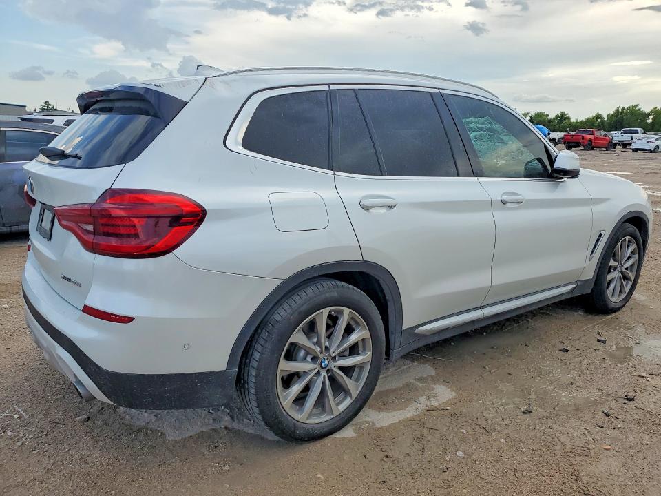 Photo 3 from auction – 2019 BMW X3 with VIN 5UXTR7C56KLF25991